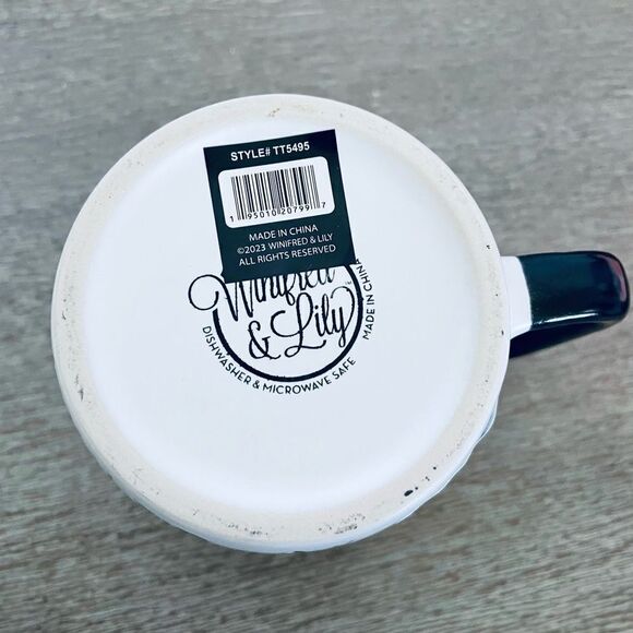 Ceramic Dog Silhouette Black White Textured Print Mug Cup - Picture 3 of 3